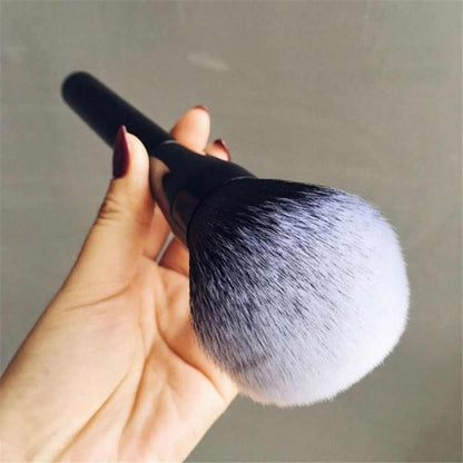 Large Makeup Powder Brush